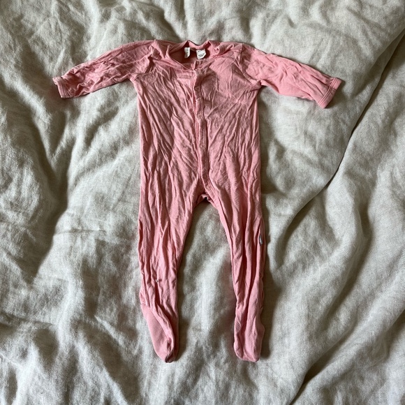 Kyte Baby Snap Footie 0- 3 month Peach - Picture 1 of 3